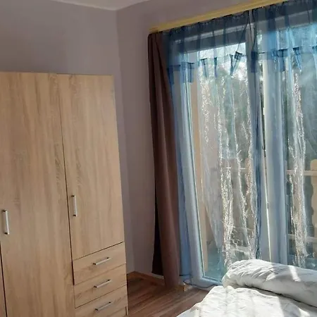 Csaladi Nyaralo Feriehus Balatonkeresztúr